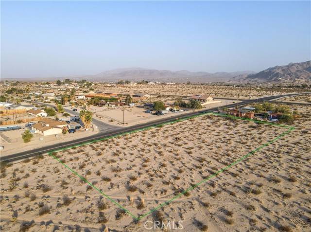 Twentynine Palms, CA 92277,5686 Mesquite Springs Road