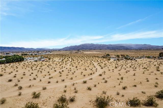 Twentynine Palms, CA 92277,0 Raymond Way