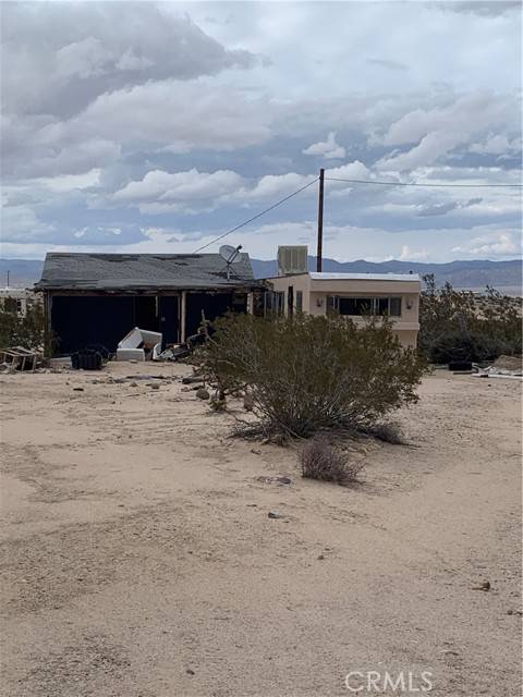 Twentynine Palms, CA 92277,1 Winters Road