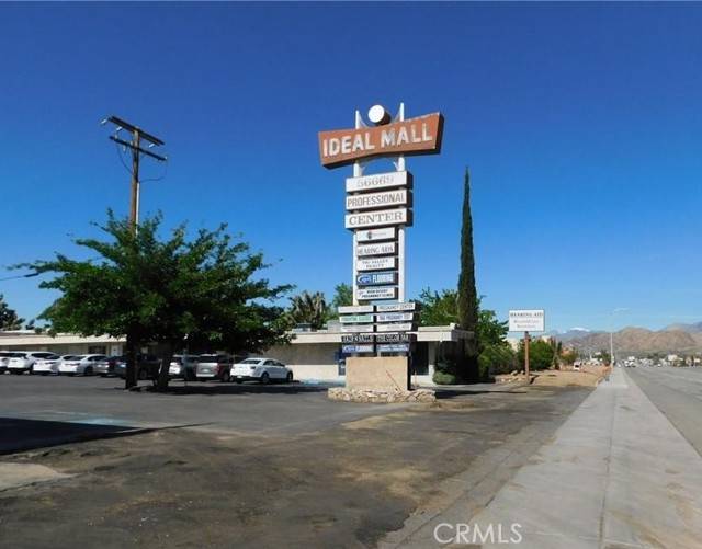 Yucca Valley, CA 92284,56669 29 Palms Hwy