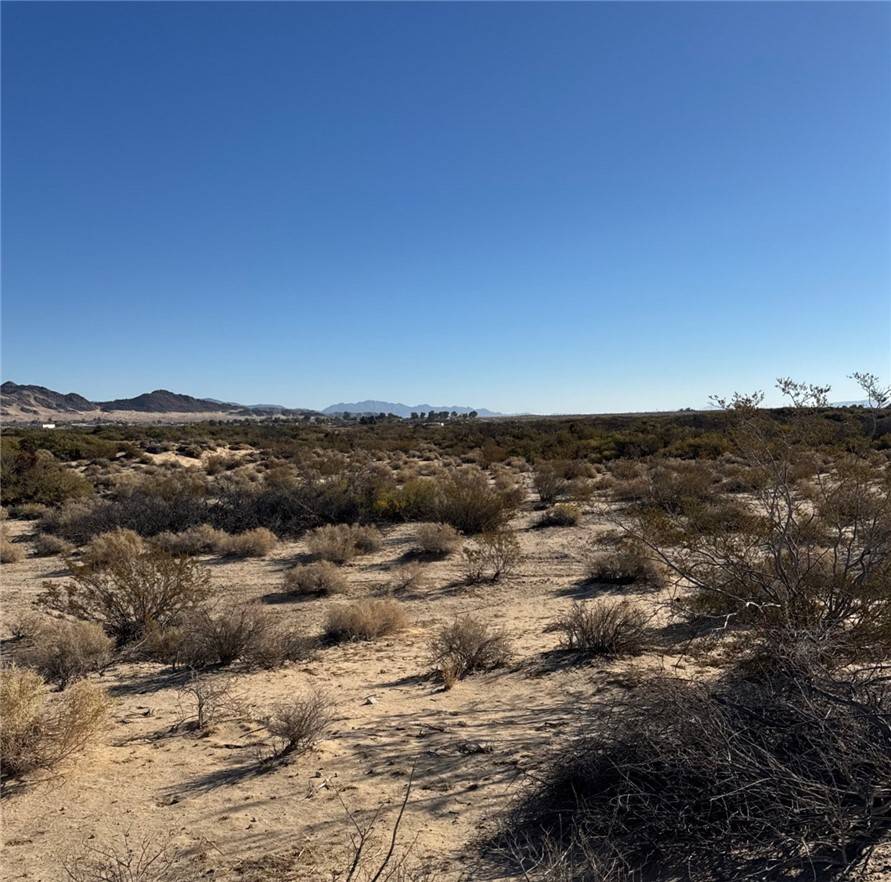 Twentynine Palms, CA 92277,5 ACRES, 3 LOTS APN#0620-251-02/03/04-0000