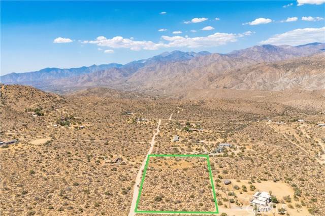 Yucca Valley, CA 92284,55182 Hoopa Trail