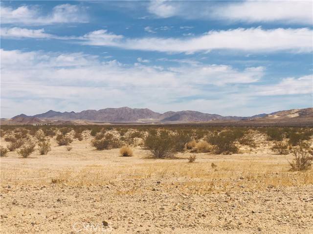 Twentynine Palms, CA 92277,0 Near Garden Road