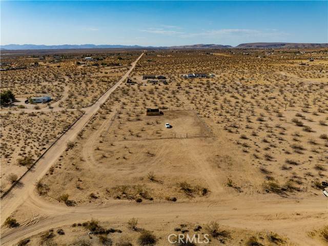 Landers, CA 92285,56883 Castillo Road