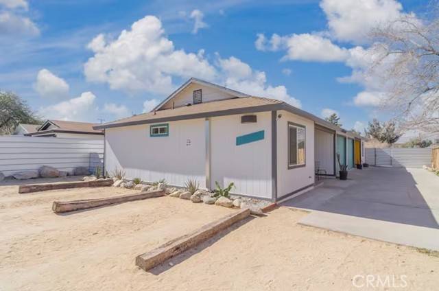 Joshua Tree, CA 92252,62048 Valley View Circle