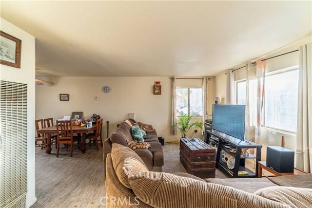 Joshua Tree, CA 92252,61464 Desert Air Road