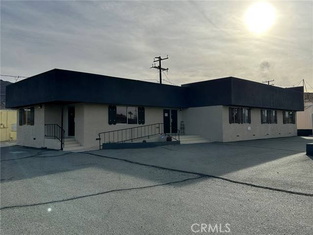 Twentynine Palms, CA 92277,73421 29 Palms Highway