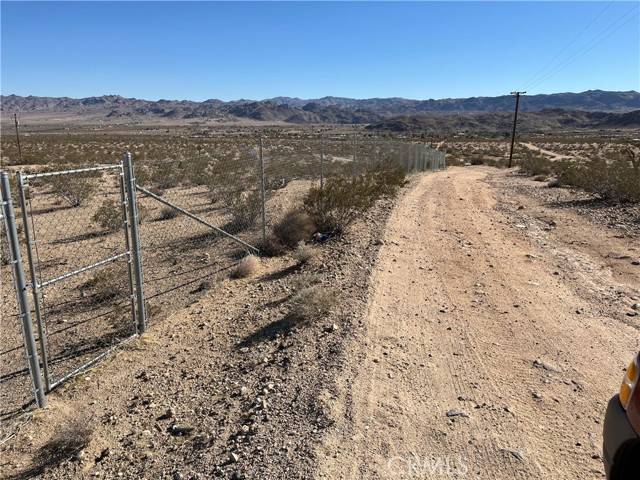 Joshua Tree, CA 92252,0 Cypress Avenue