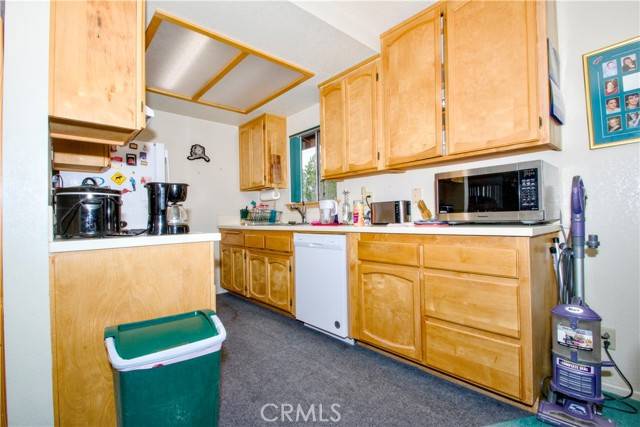 Joshua Tree, CA 92252,61615 El Cajon Drive