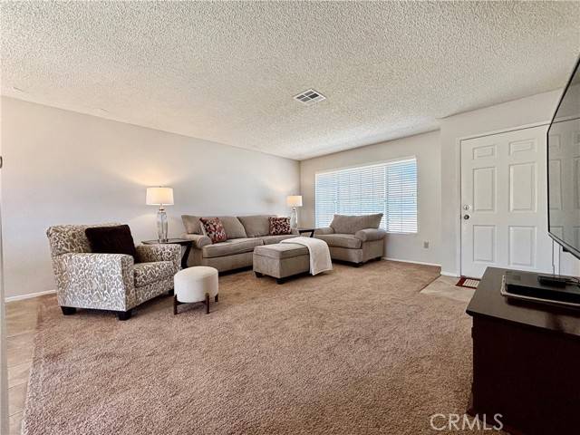 Joshua Tree, CA 92252,61947 Petunia Drive