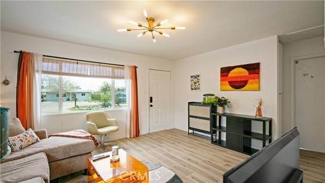 Yucca Valley, CA 92284,6972 Tamarisk Avenue