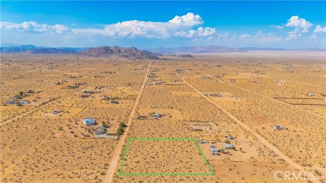 Landers, CA 92284,6151 Polands Way