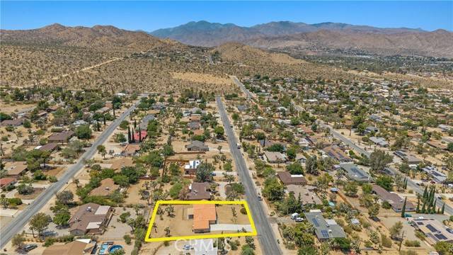 Yucca Valley, CA 92284,56595 Desert Gold Drive