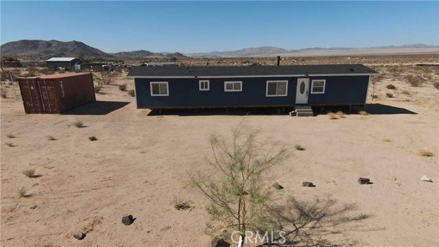 Landers, CA 92285,60588 Herdmans Road