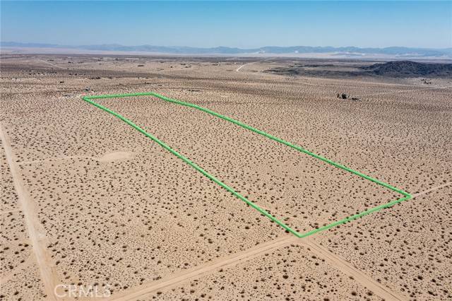 Joshua Tree, CA 92252,5678 La Brisa Drive