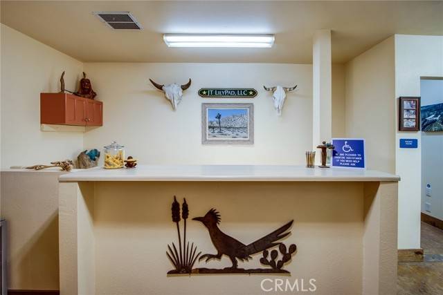 Joshua Tree, CA 92252,61720 Commercial Street