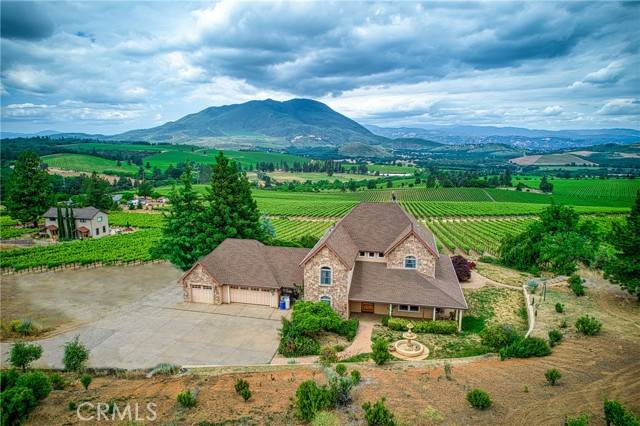 Kelseyville, CA 95451,8664 Seigler Springs