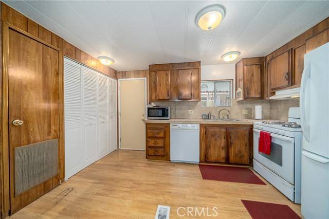 Kelseyville, CA 95451,5935 Live Oak Drive #25