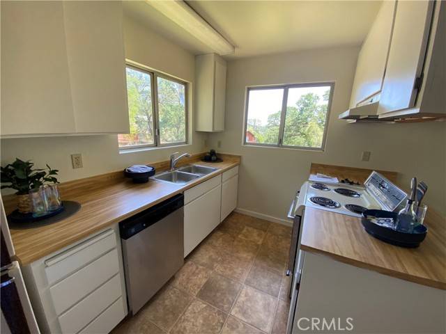 Hidden Valley Lake, CA 95467,18483 Park Point Court