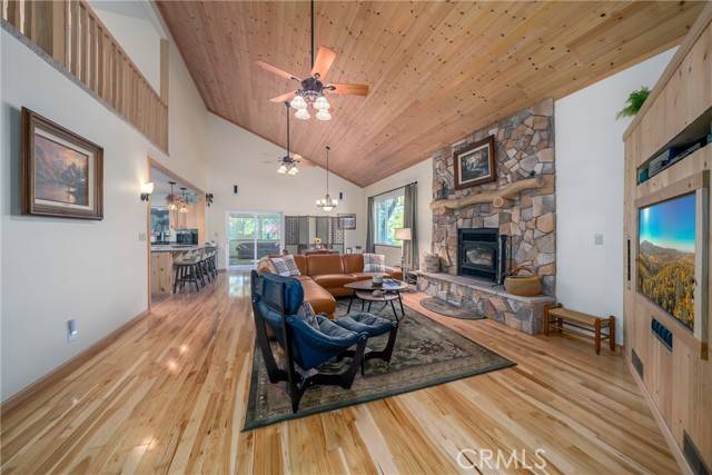 Cobb, CA 95426,14274 Regina Way
