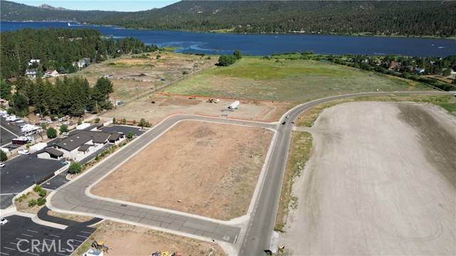 Big Bear Lake, CA 92315,154 Sandalwood Drive