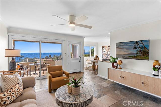 Laguna Beach, CA 92651,21692 Ocean Vista Drive #C