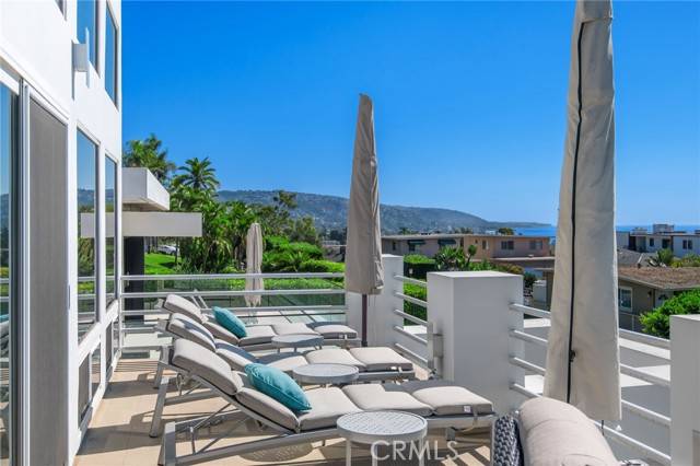 Laguna Beach, CA 92651,818 Hillcrest Drive