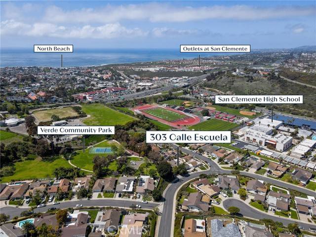 San Clemente, CA 92672,303 Calle Escuela