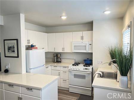 Laguna Beach, CA 92651,217 Cypress Street #B