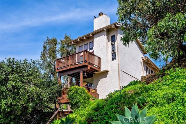 Laguna Beach, CA 92651,421 Loma Terrace