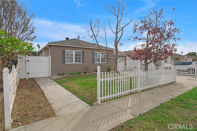 Whittier, CA 90606,7822 Wellsford Avenue