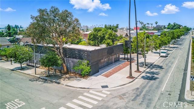 Pomona, CA 91767,390 E Holt Avenue