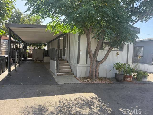 Lynwood, CA 90262,5300 cortland Street #23