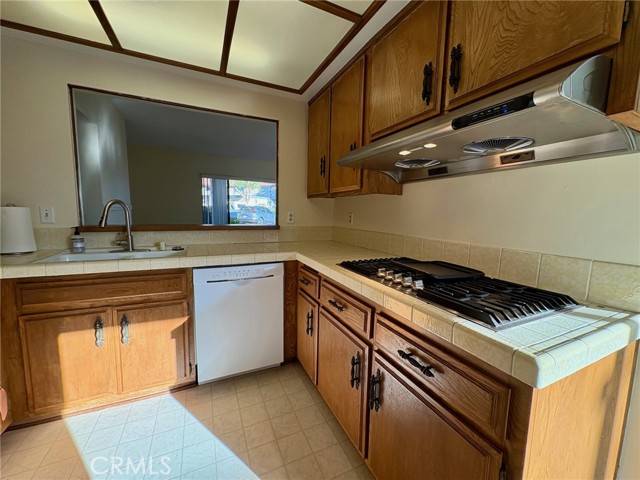 Montclair, CA 91763,9821 Sun Valley