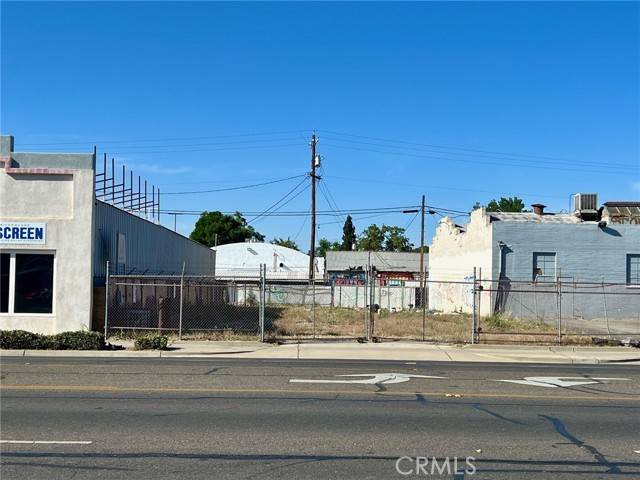 Merced, CA 95340,229 W 16th Street