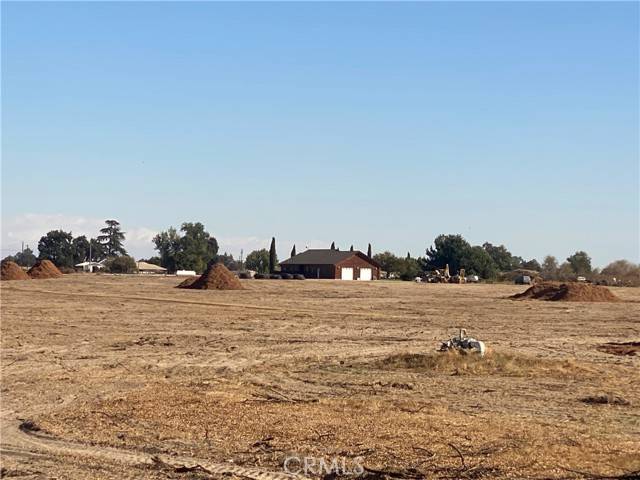 Winton, CA 95388,6261 Meadow Drive