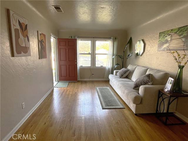 Merced, CA 95340,530 E 18th Street