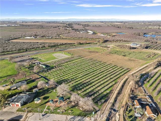Cressey, CA 95312,2 Santa Fe Drive