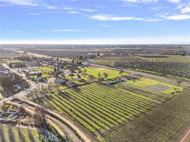 Cressey, CA 95312,2 Santa Fe Drive