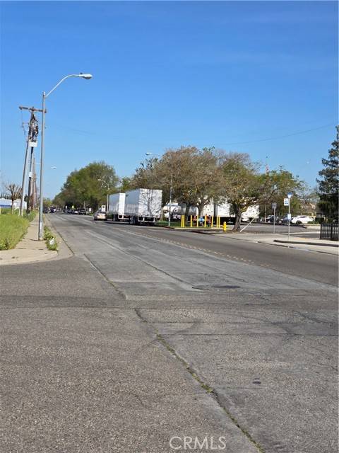 Merced, CA 95341,817 Beechcraft Avenue