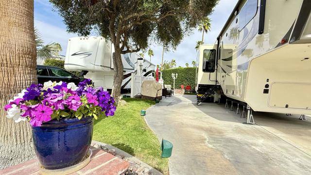 Cathedral City, CA 92234,69411 Ramon Rd #694