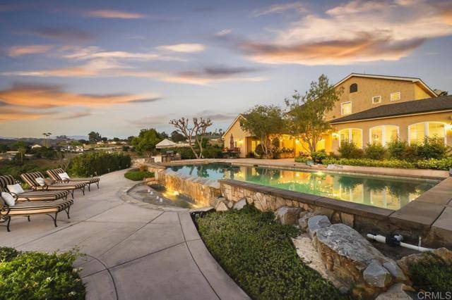 Bonsall, CA 92003,32110 Dos Ninas Road