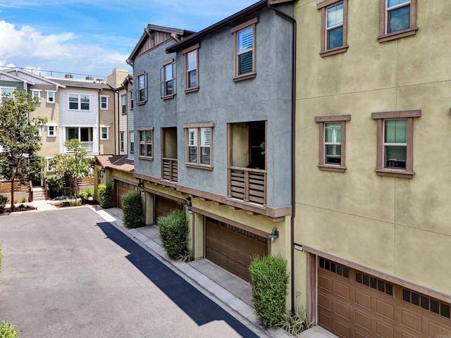 Tustin, CA 92780,1003 Overton Court