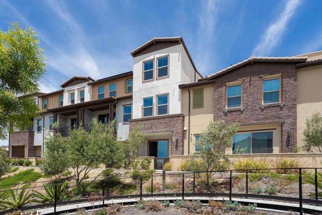 Oceanside, CA 92056,1807 Mesquite Way