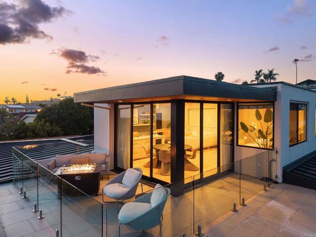 La Jolla (san Diego), CA 92037,5530 Candlelight Drive