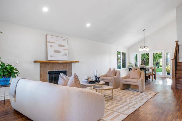 Encinitas, CA 92024,1592 Hawk View Drive