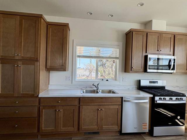 San Marcos, CA 92069,971 Borden Rd ##75