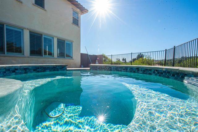 Escondido, CA 92027,2402 Honeybell Lane