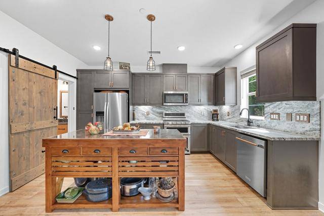 San Marcos, CA 92078,122 Diamante Road