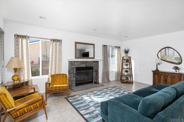 Corona, CA 92881,19065 Envoy Ave